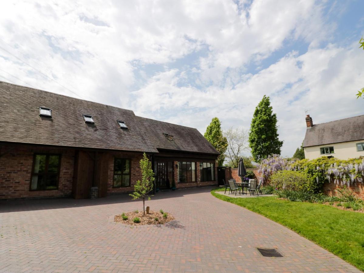 The Stables Villa Stourbridge Exteriör bild